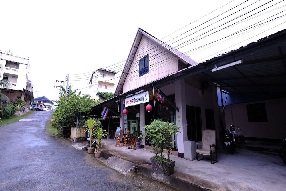Ashram Kha Nab Nam Resort Krabi town Esterno foto